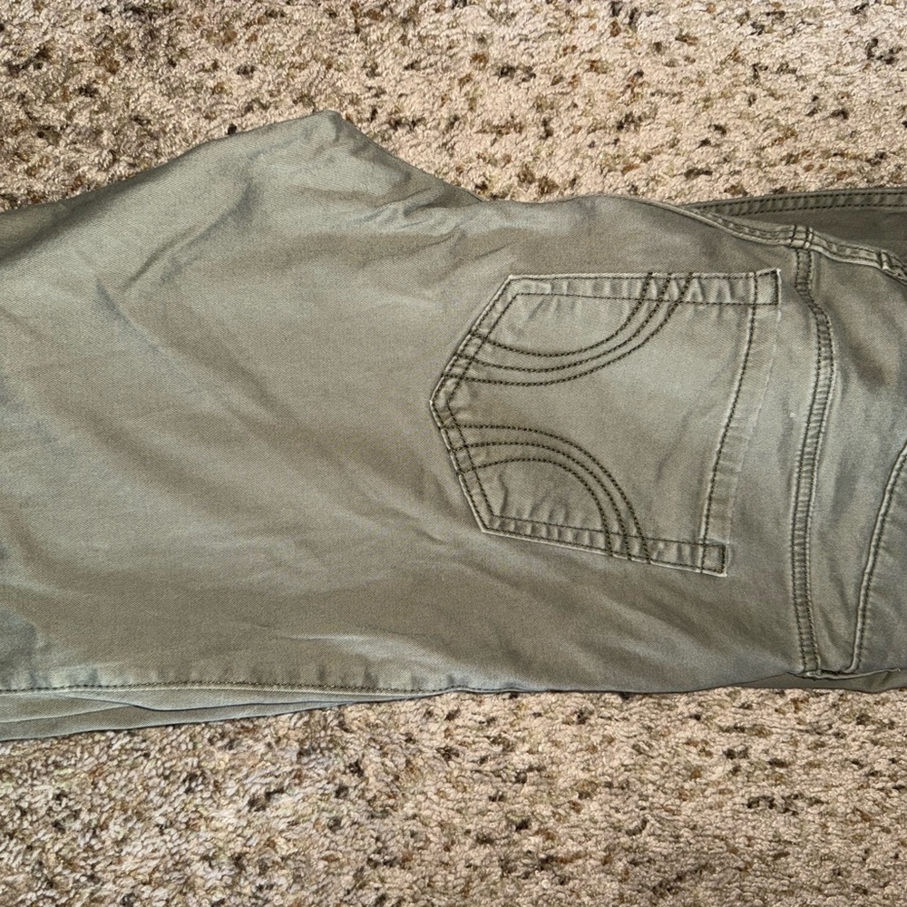 Hollister Sage Green Mid-Rise Pants